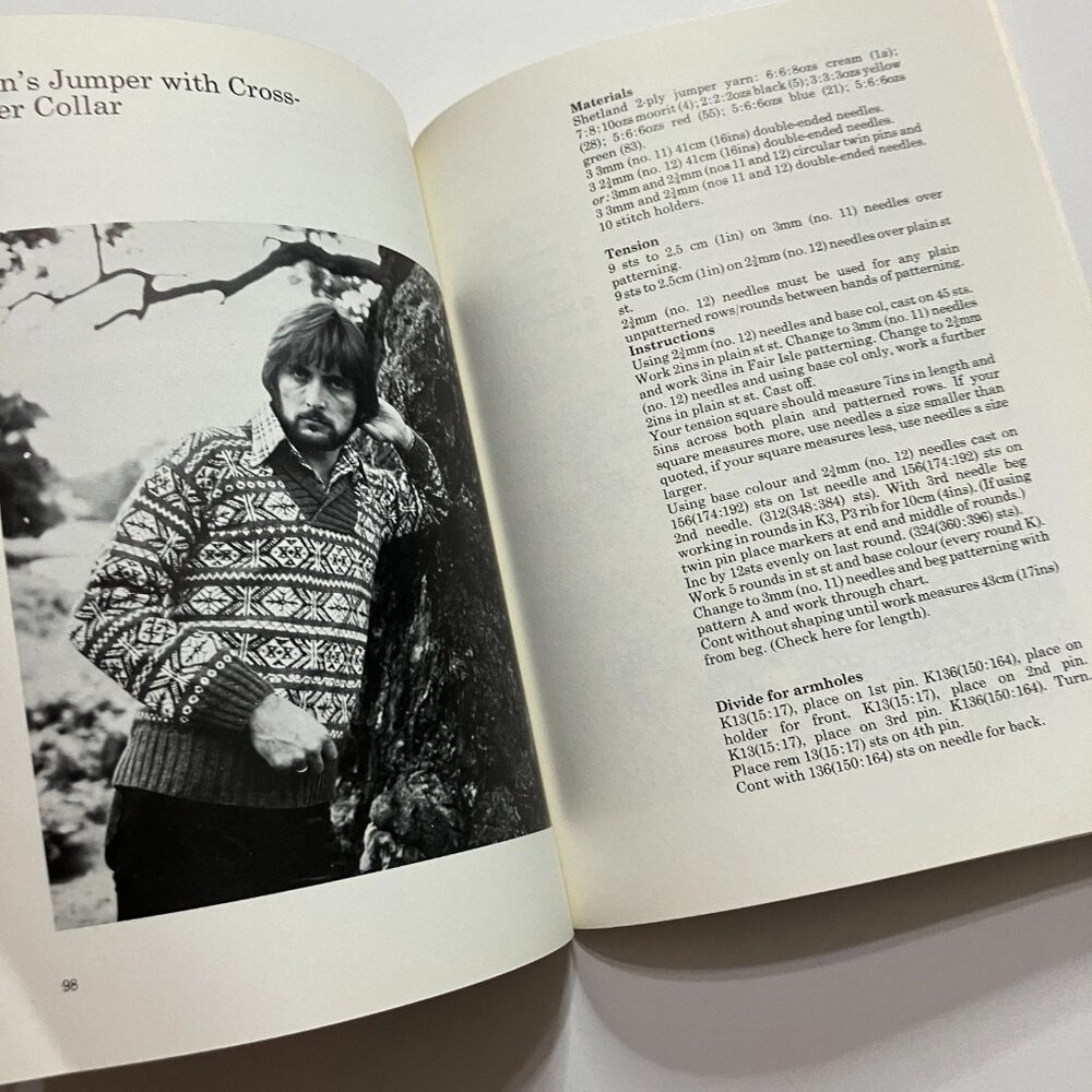 Vintage Fair Isle Knitting A Practical Handbook of Traditional Designs Sarah Don - Picture 3 of 11